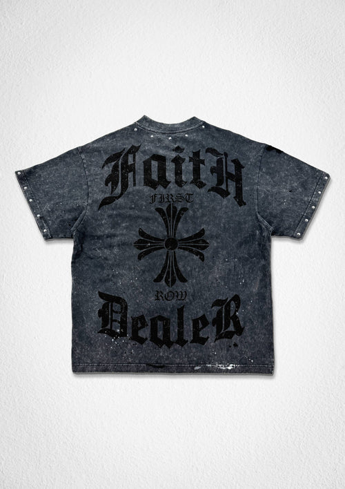Camiseta Faith Dealer con flor de lis